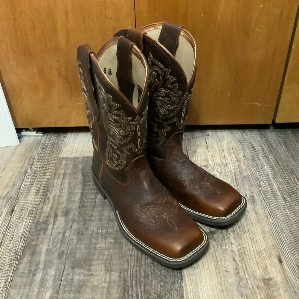 ARIAT WOMENS DELILAH STRETCHFIT WESTERN BOOT 8/SPICED CIDER/B/MEDIUM